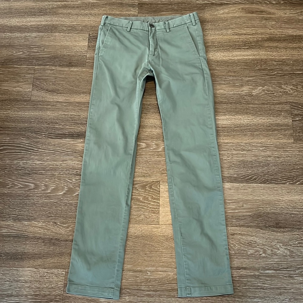 Uniqlo Men’s Slim Fit Chinos 30x34